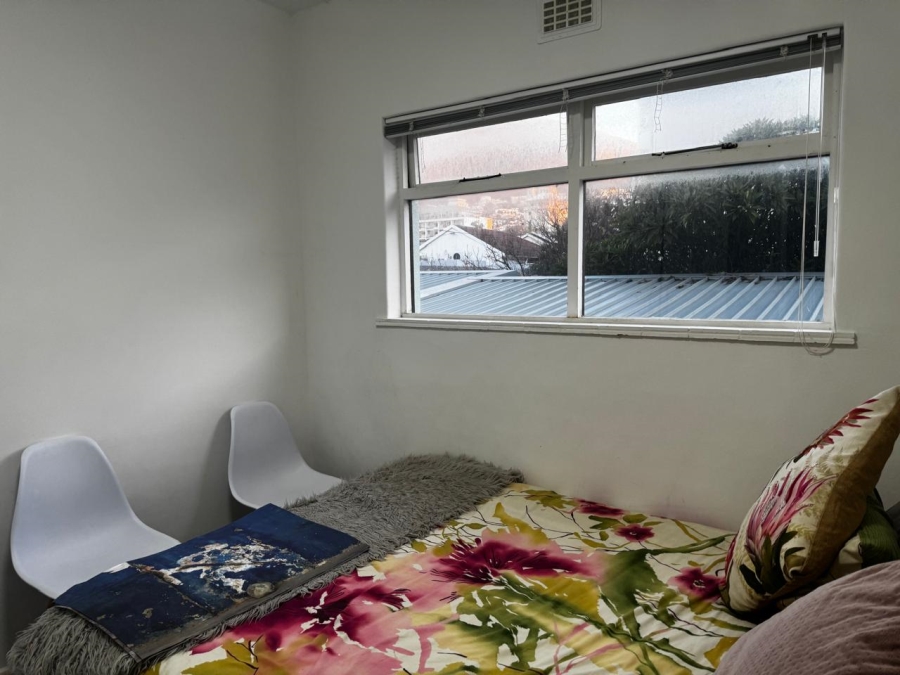 2 Bedroom Property for Sale in Sea Point Western Cape